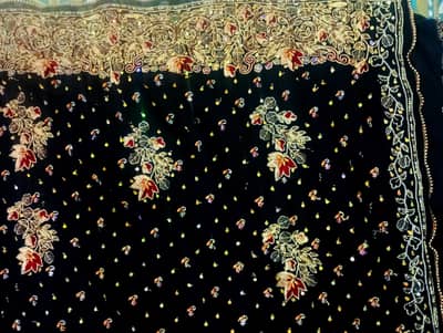 Black saree for urgent sale