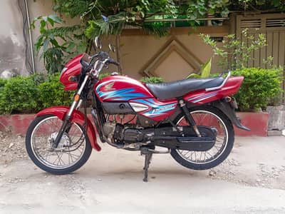 Honda pridor