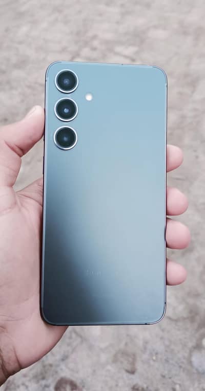 Samsung Mobile S24 Plus Sim lock