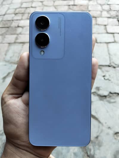 Vivo Y17