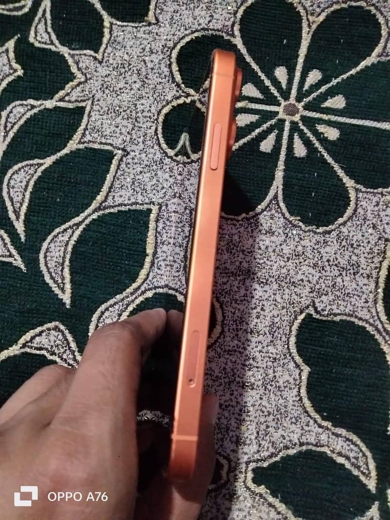 Apple iPhone XR converted into 17 pro max 1