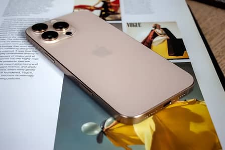 Apple iPhone 16 Pro Max