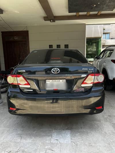 Toyota Corolla 2014 XLI converted into GLI