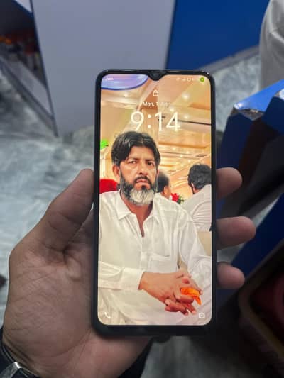 Vivo Y17s