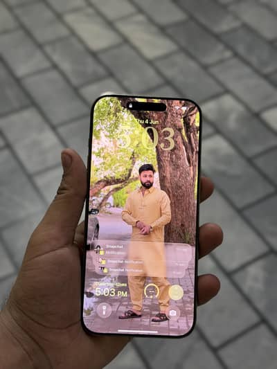 Apple iPhone 16 Pro Max
