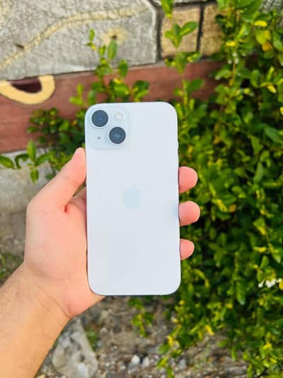 Apple iPhone 15