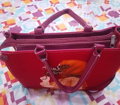 Stylish Handbag | Good Condition