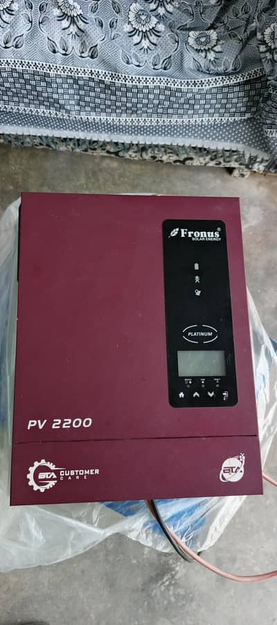 fronus pv2200  solar inverter