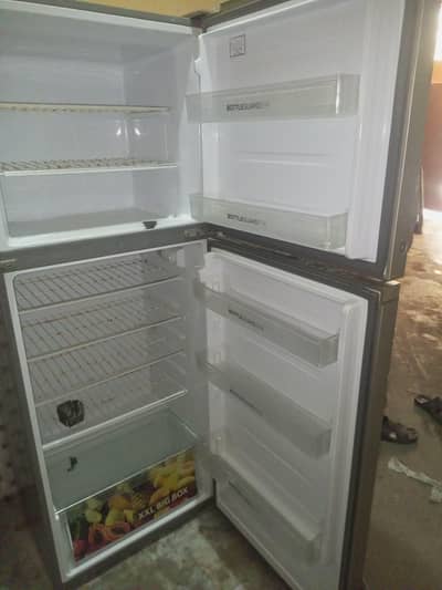 refrigerator 18 size