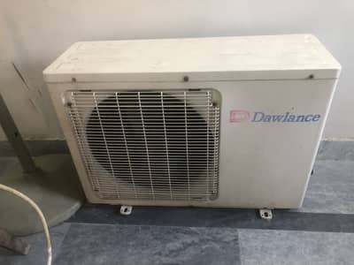 Urgent sale 1.5 ton ac dawlance (EXCELLENT CONDITION ) 0302-4123702