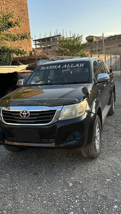 Toyota vigo champ 2014 model