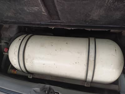 CNG kit or CNG/LPG Cylinder Genuine Suzuki old cultus