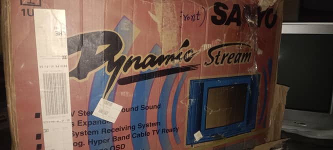 SANYO DYNAMIC CRT TV 21 INCHS