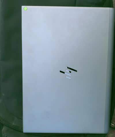 HP i5