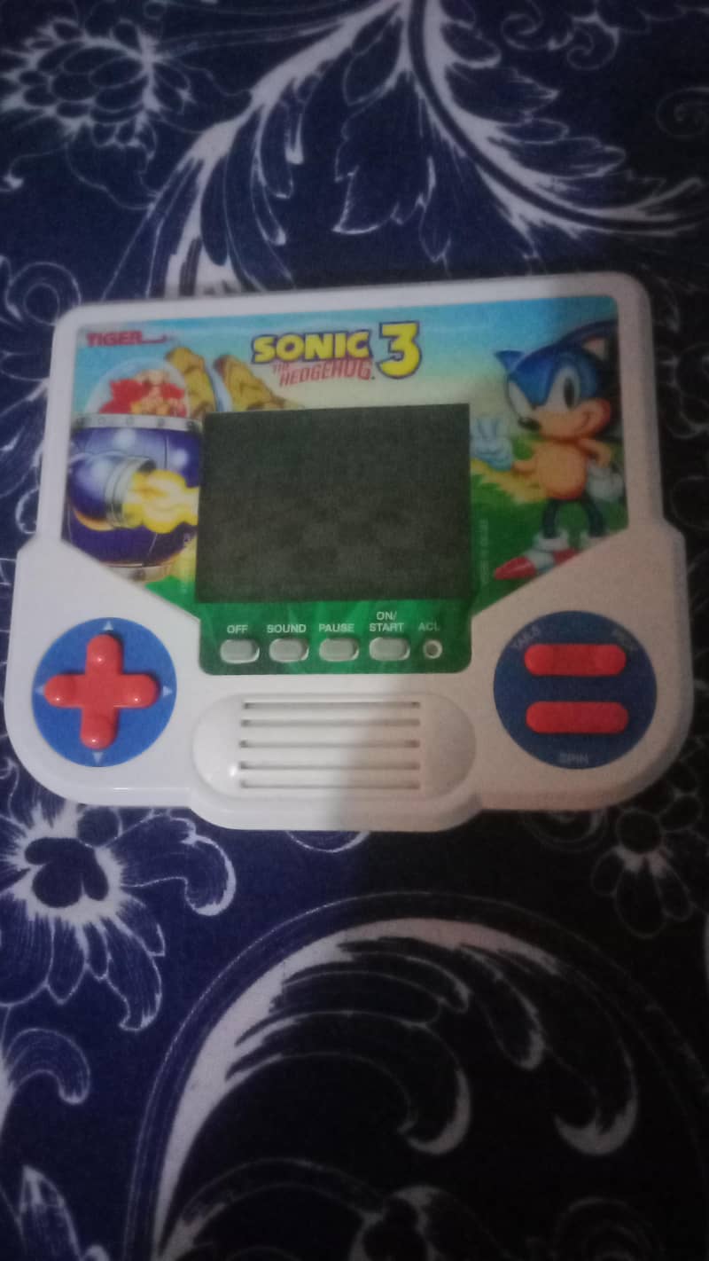 retro handheld 0