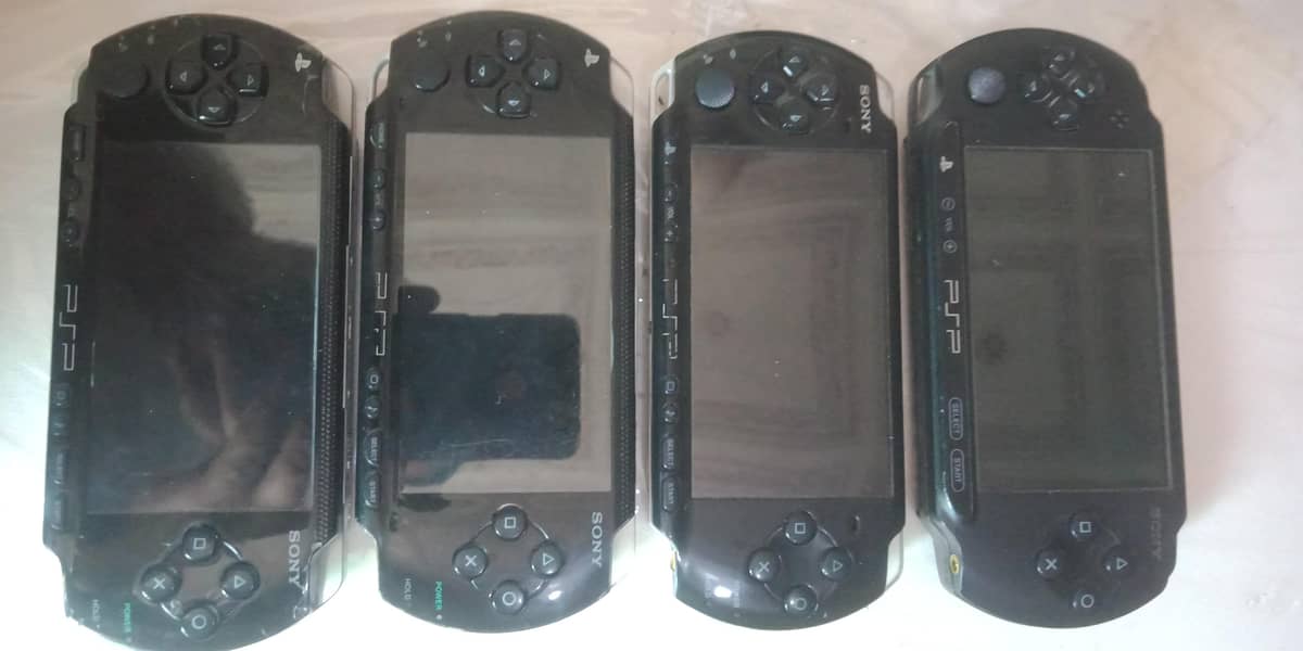 retro handheld 19