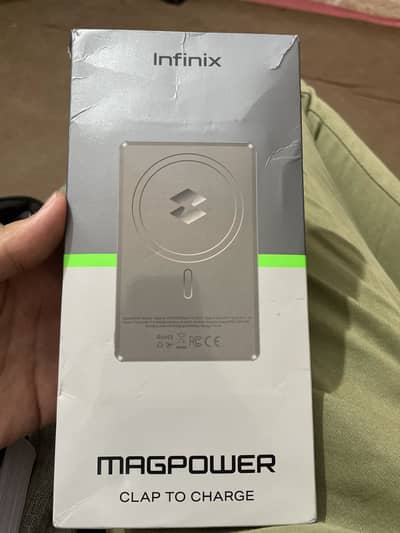 Wireless power bank