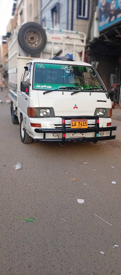 Mitsubishi L300 convert 3seter Havey Loder shazore dhalla
