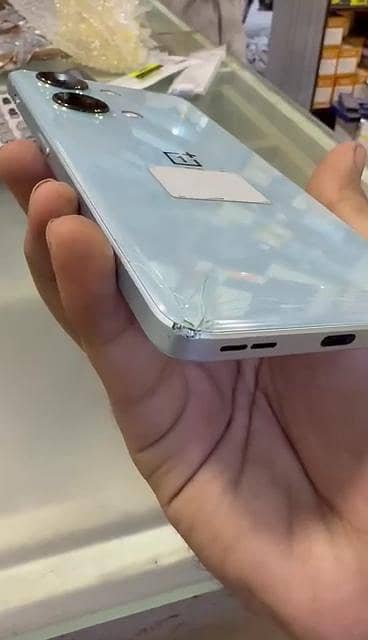 One Plus Ace 2V 12+12gb ram and 256gb 6