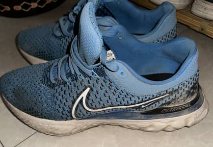 Nike original men shoes size 11 US