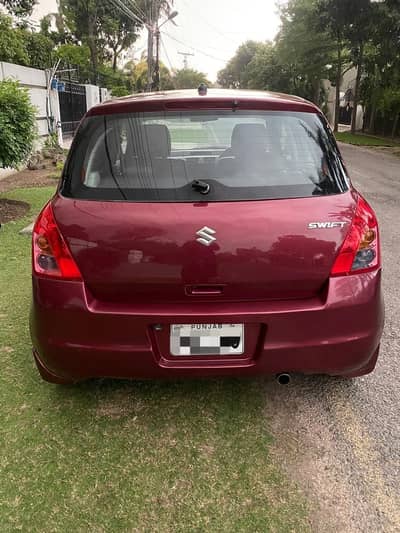 Suzuki Swift  DLX 2017