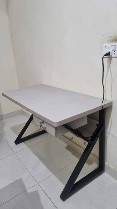 Urgently selling Study, Office and Gaming Table for Sale