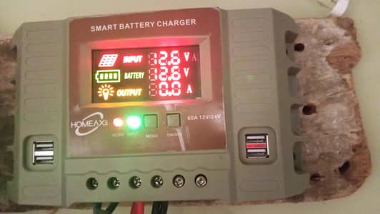 HOMEAXE 60A Smart Battery Charger / PWM Controller