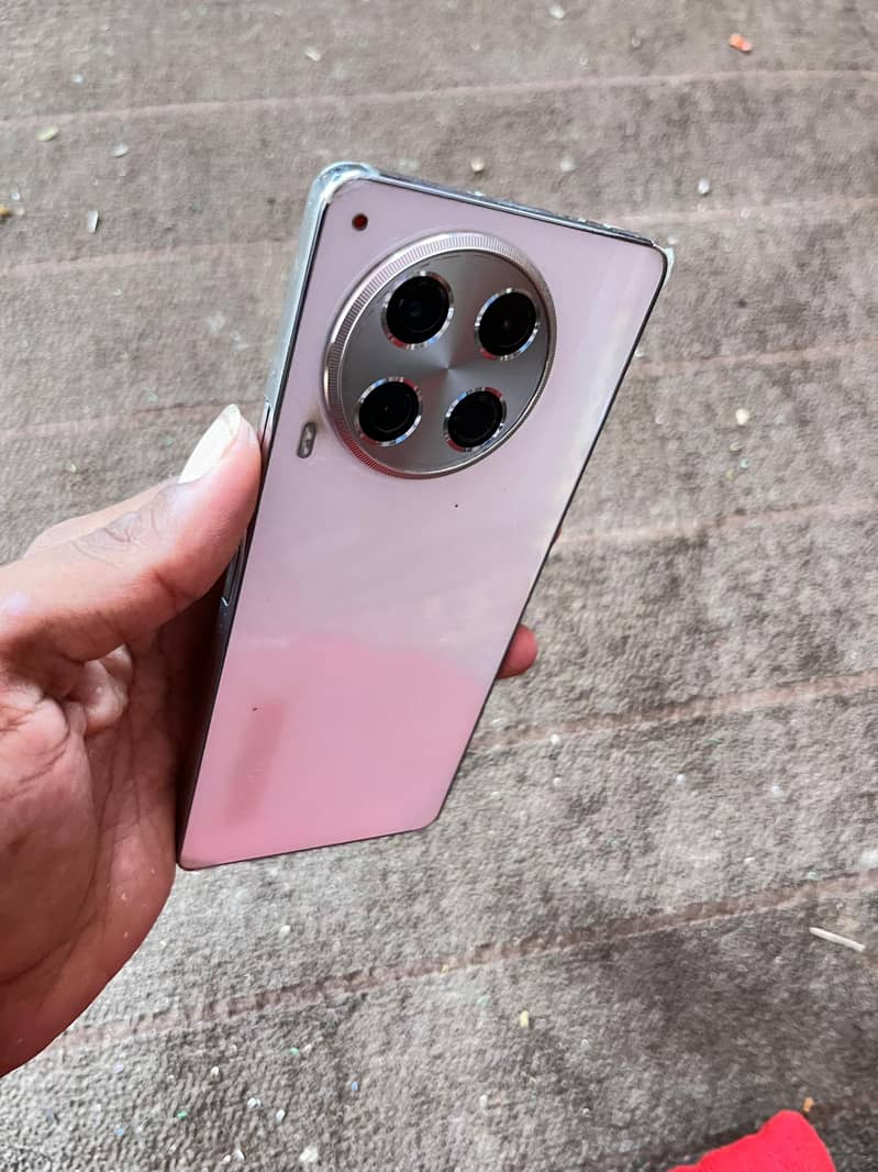 Tecno CAMON 30- 03095754557 only WhatsApp 1
