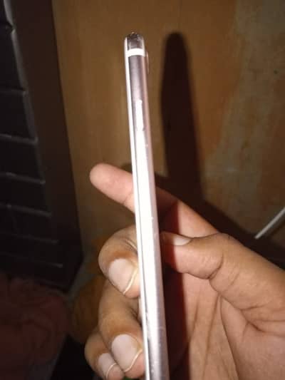 Apple iPhone 7
