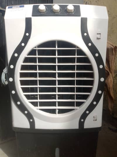 Ac DC air coolar