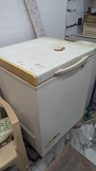 refrigerator single door