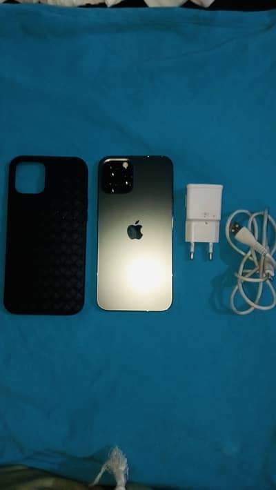 iPhone 12 Pro Max••10/10••watsapp••03707426320••