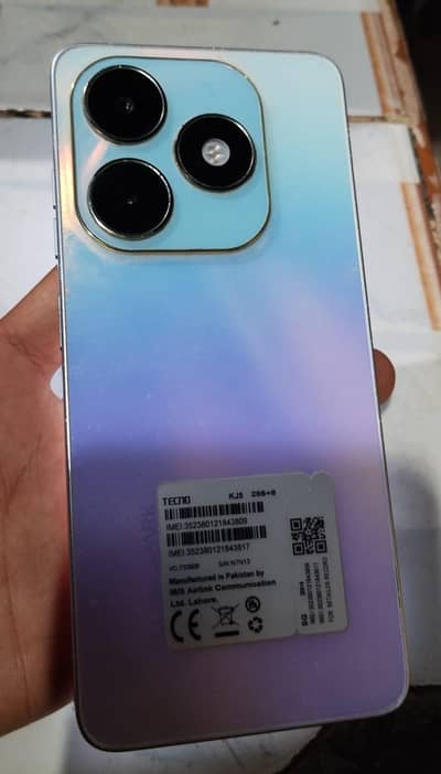 Tecno Spark 20 8/256gb complete box condition 10/8