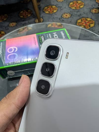 Infinix Hot 60i 6/128gb / PTA / Gyro / 120hz / Titanium Silver