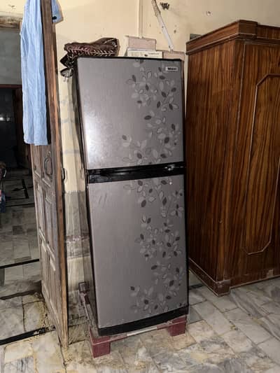 Fridge