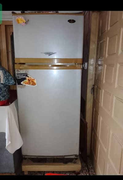 Dawlance large size fridge