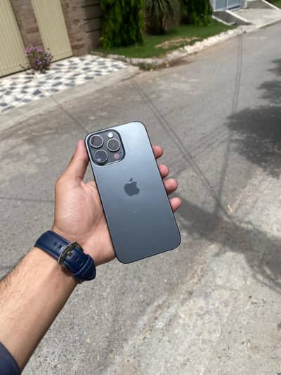 Apple iPhone 15 Pro Max