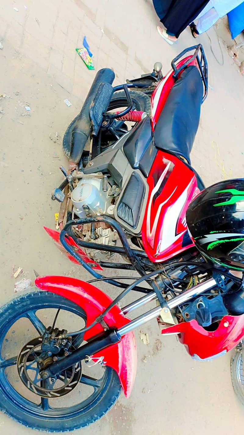 unique 100 cc self start with alloy rim. . exchange possible 2