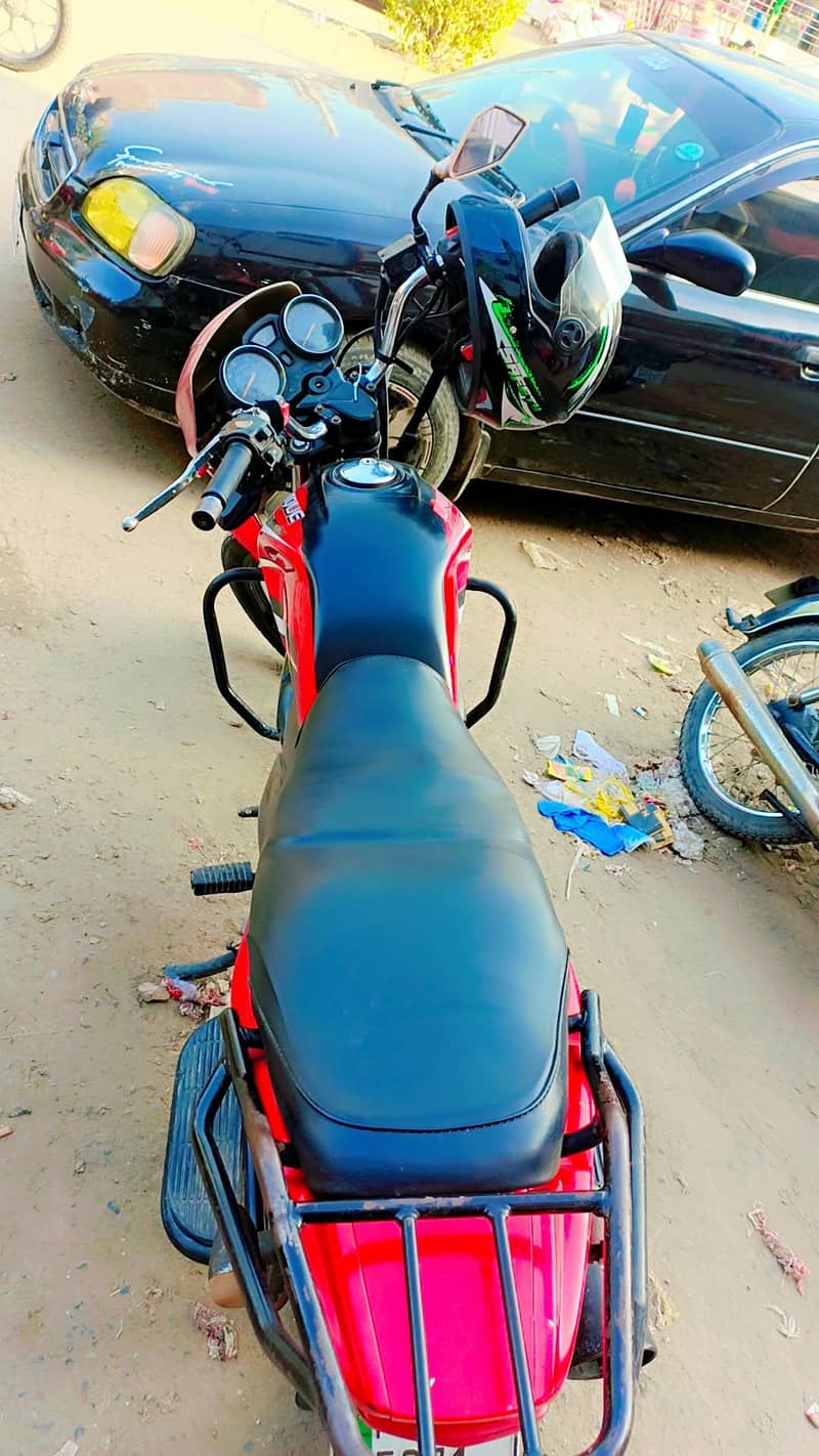 unique 100 cc self start with alloy rim. . exchange possible 4
