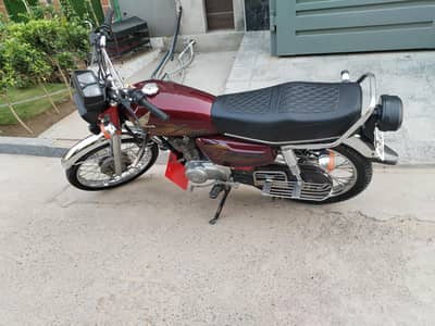 Honda 125 Euro 2 2021 model
