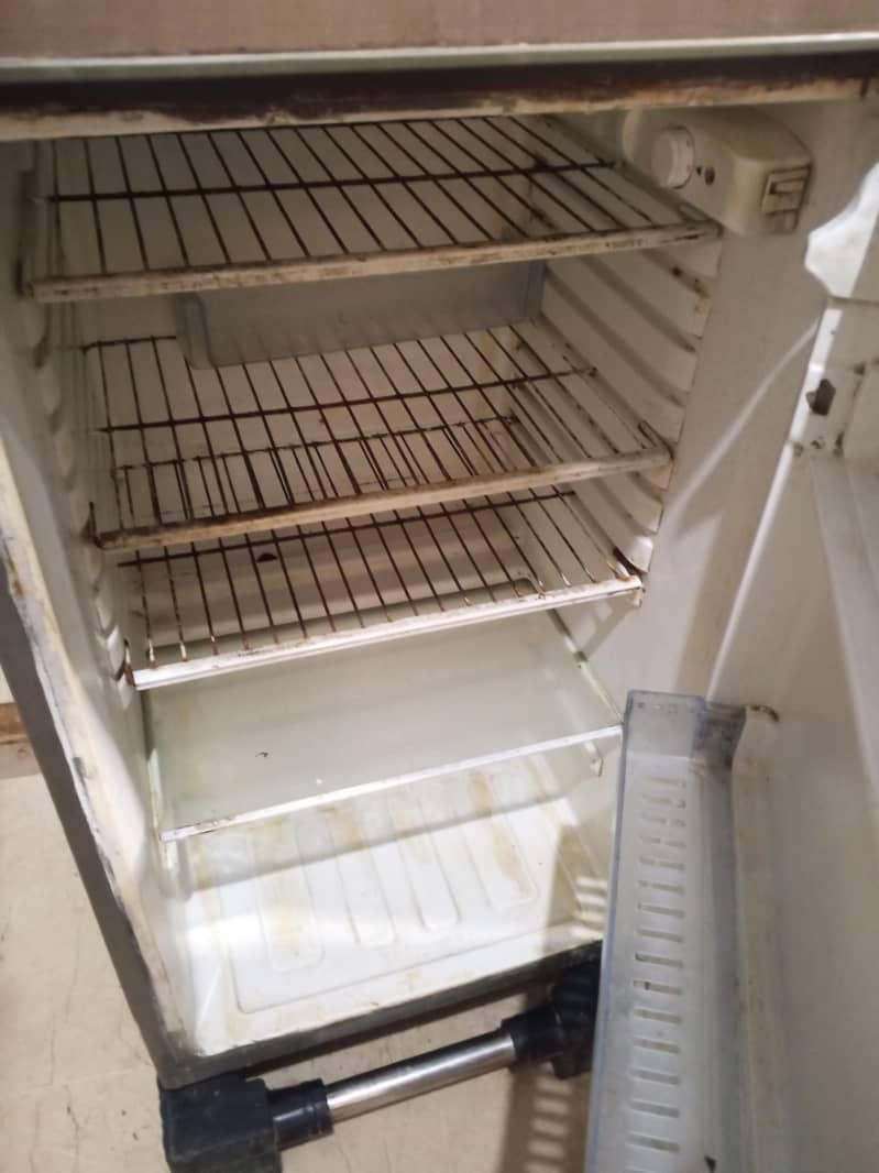 Refrigerator 2