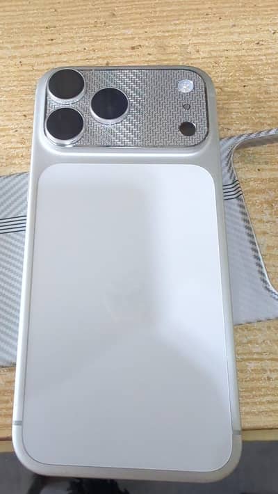 Apple iPhone 17 Pro Max