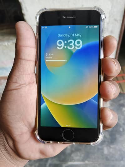 Apple iPhone 8
