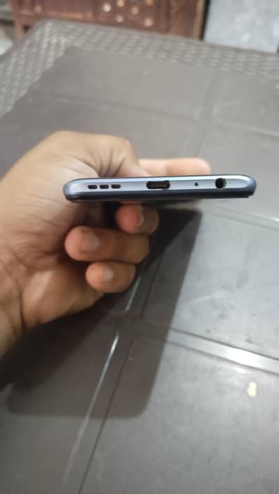 Vivo Y51s