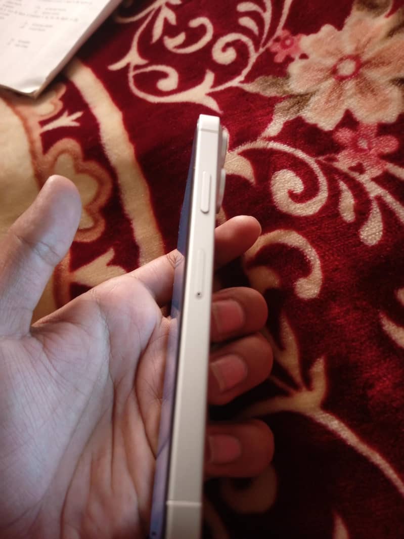 Apple iPhone X 3