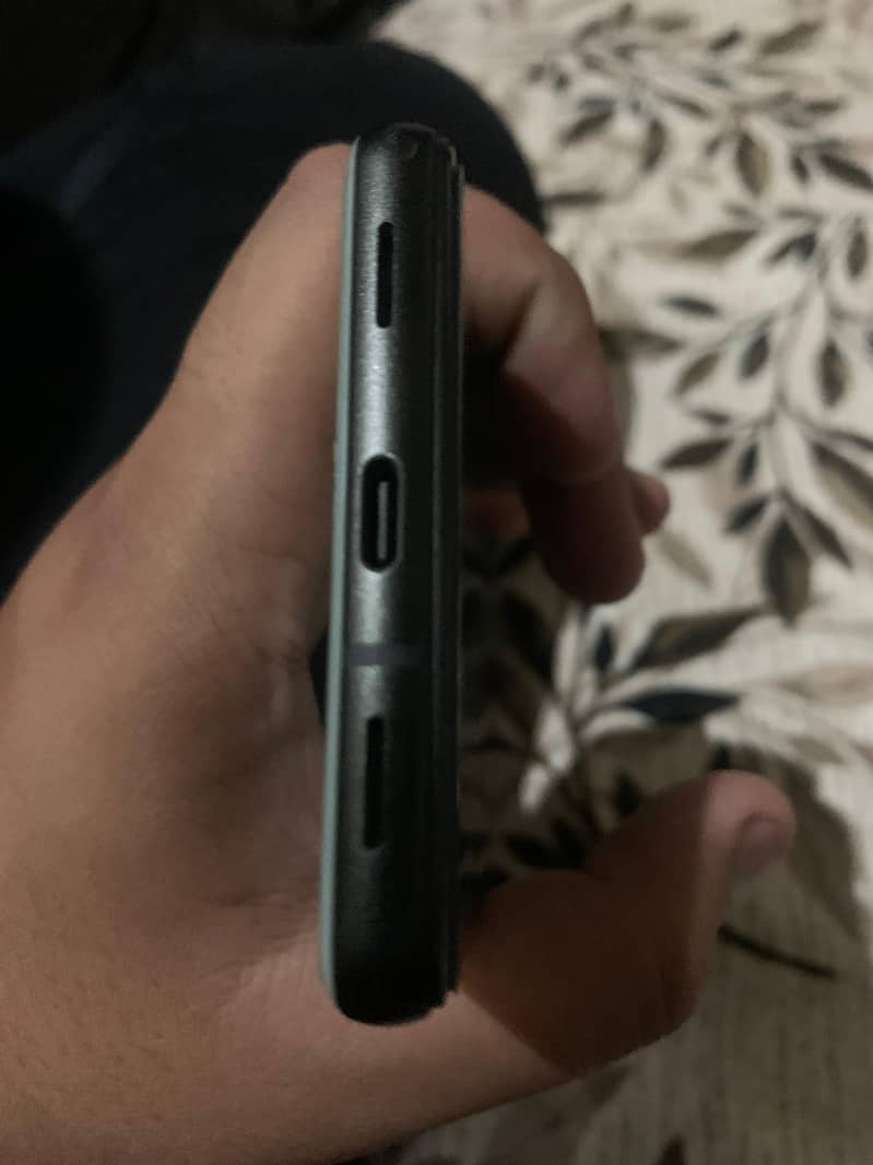 Google Pixel 6a 1