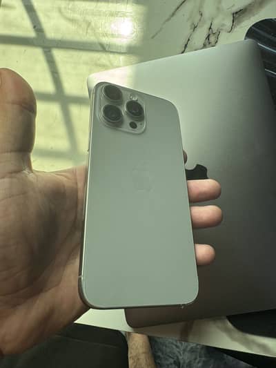 Apple iPhone 15 Pro Max JV