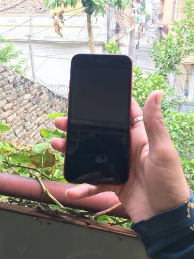 Apple iPhone 8