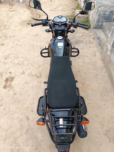 suzuki GR150