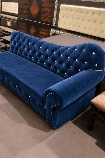 ​Eid Special Offer dewan sofa Price: Rs. 17,000 Only!